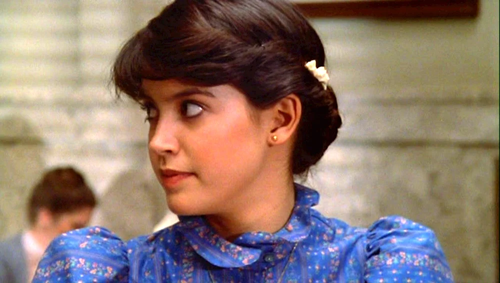 Phoebe Cates