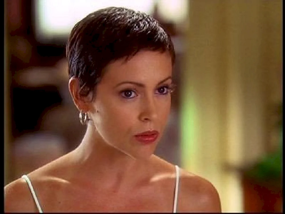 Phoebe Halliwell Charmed