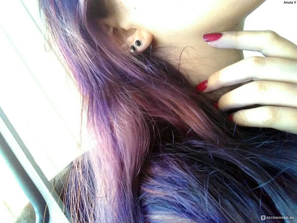 Violettes Tonic für blondes Haar