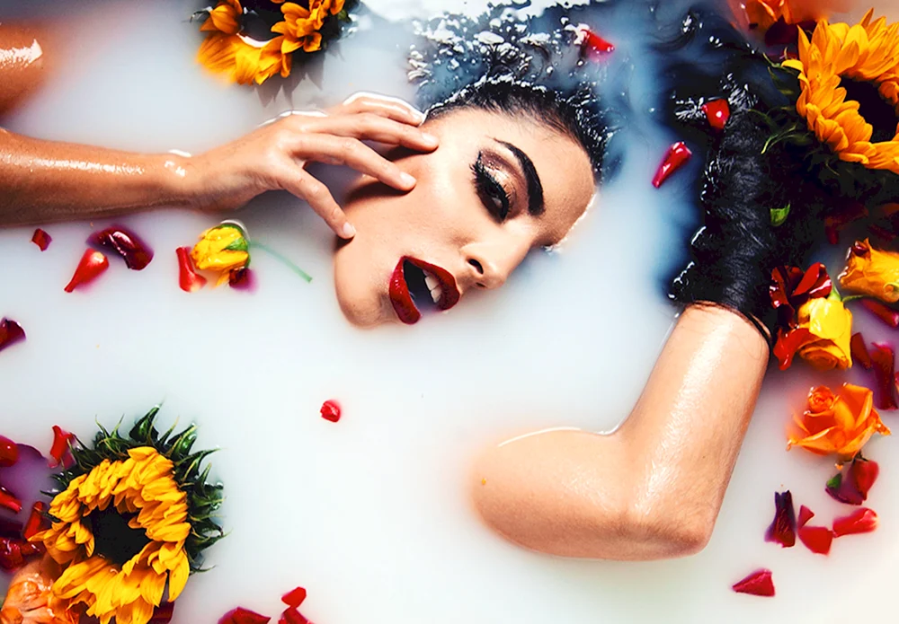 Kate Moss in der Badewanne