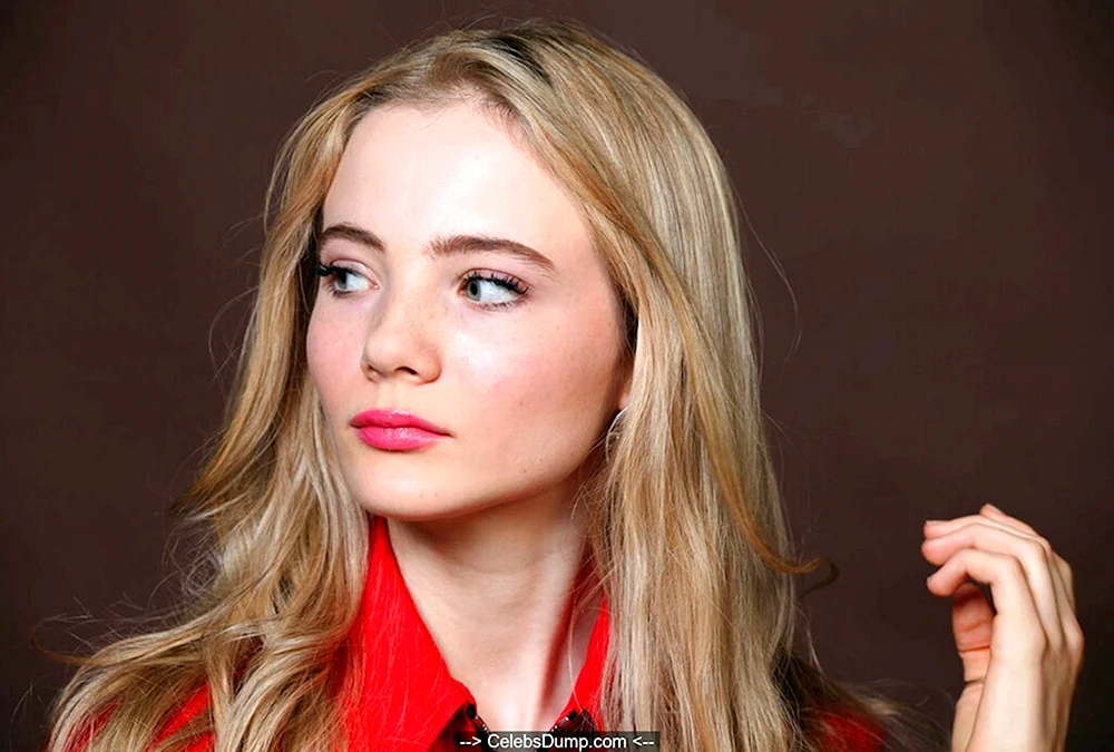 Freya Allan