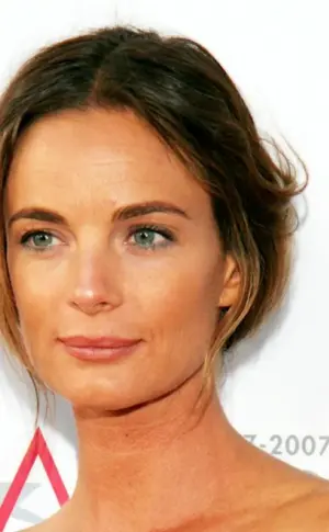 Gabrielle Anwar 2020