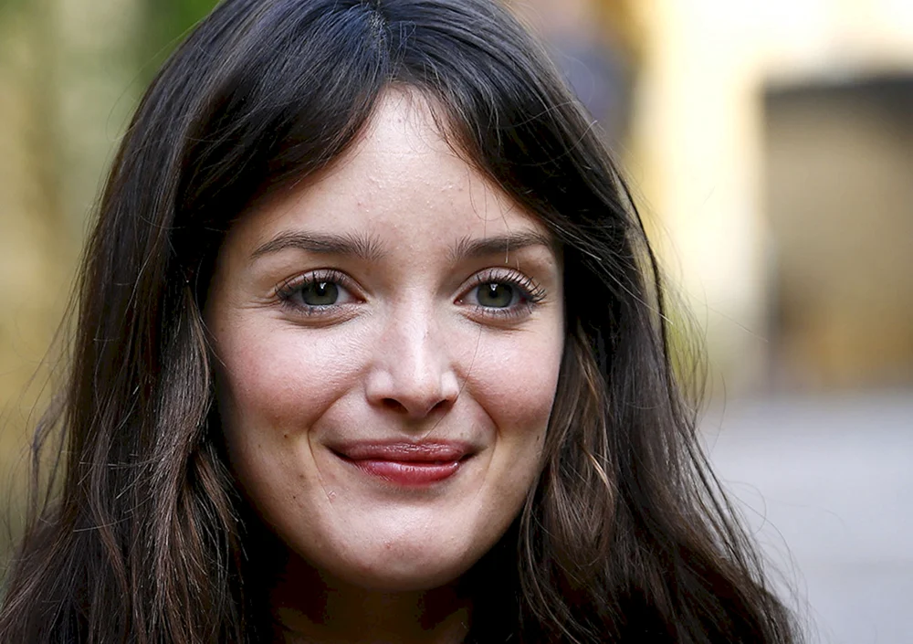 Charlotte Le Bon Foto