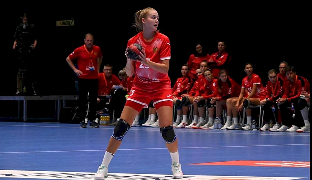 CSKA-Handballspielerin Elena Mikhailichenko