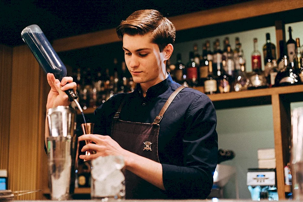 Harry McElhone Barkeeper