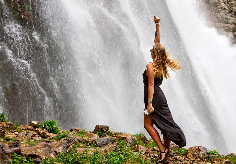 Fotoshooting am Wasserfall