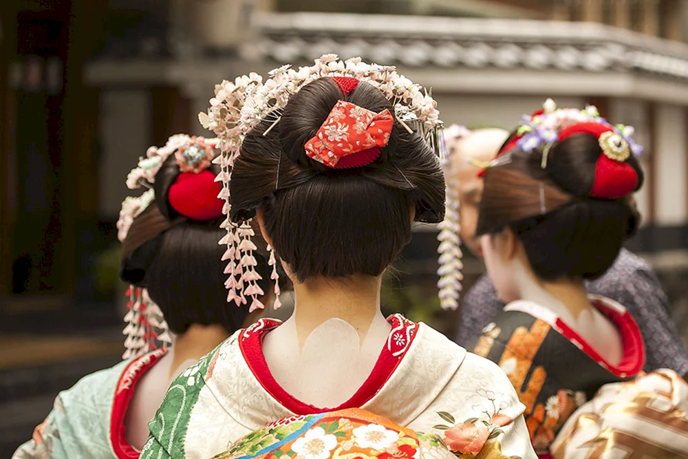 Hikaru Nakamura Geisha