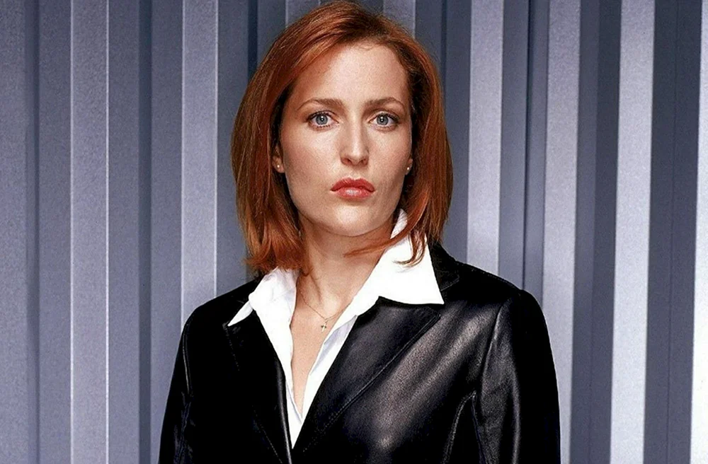 Gillian Anderson