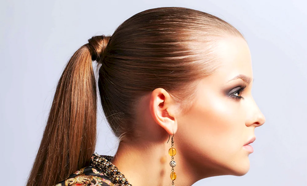 Glatte Frisuren für lange Haare