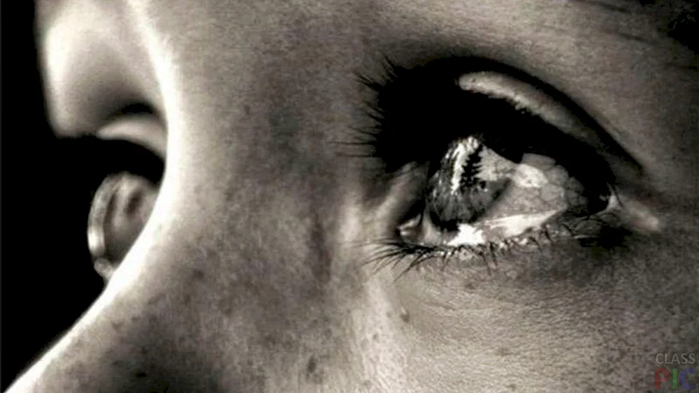 Tränenreiche Augen