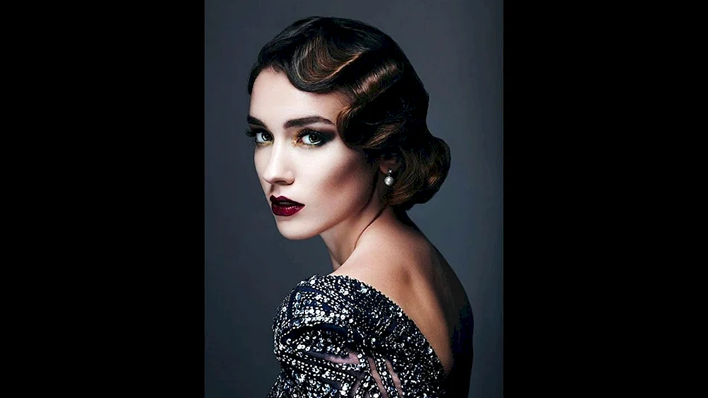 Hollywood Welle im Gatsby Stil