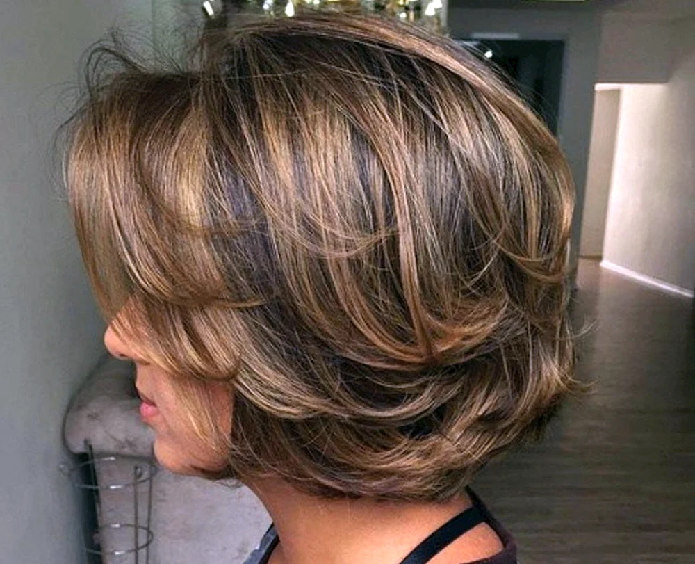 Frauenfrisuren