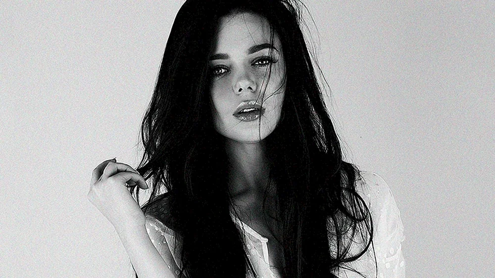 Alina Mikhailovna Grosu