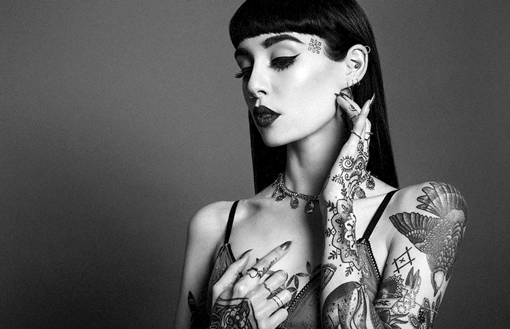 Hannah Pixie Snowdon