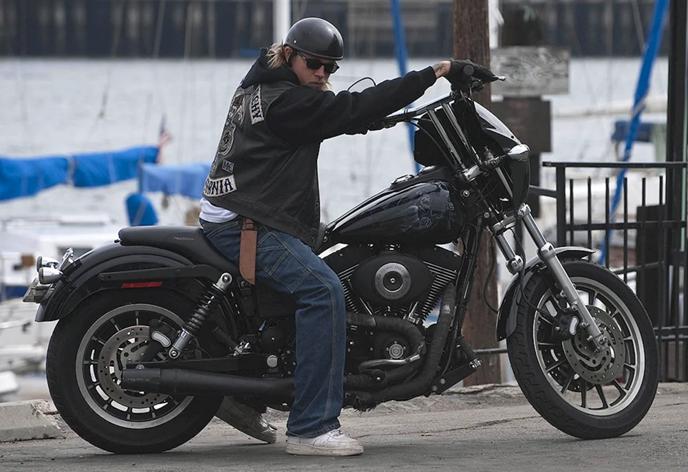 Harley Davidson Dyna sons of anarchy