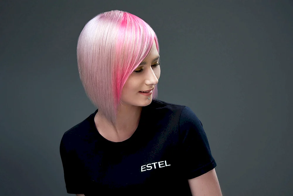 Estel erdbeerblond