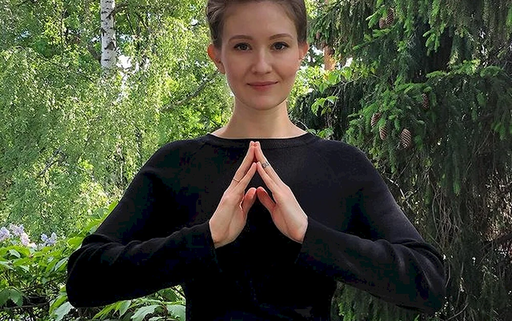 Yana Smooth Schauspielerin