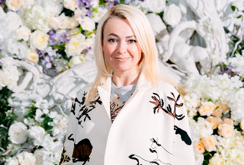 Yana Rudkowskaja. 2022