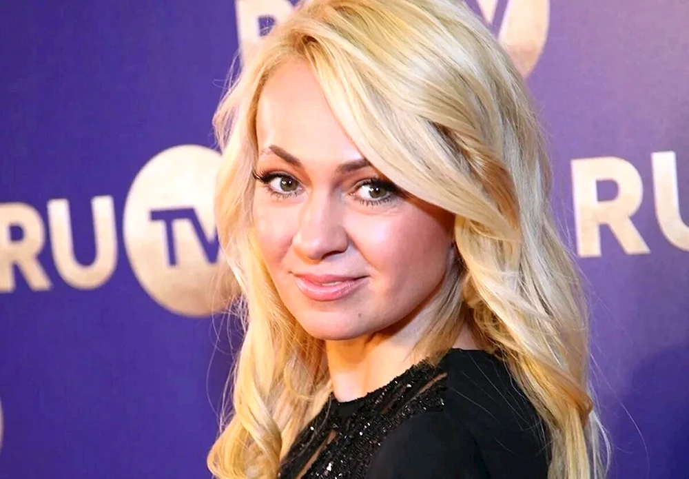 Yana Rudkowskaja 2022