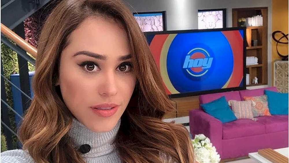 Yanet Crystal Garcia