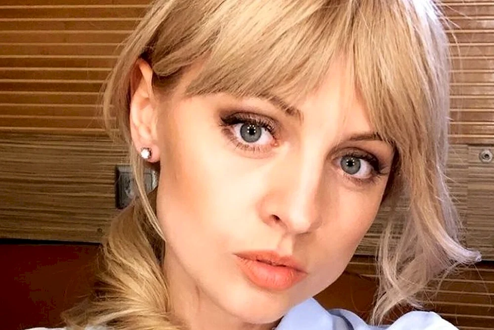 Yanina Studilina schauspielerin
