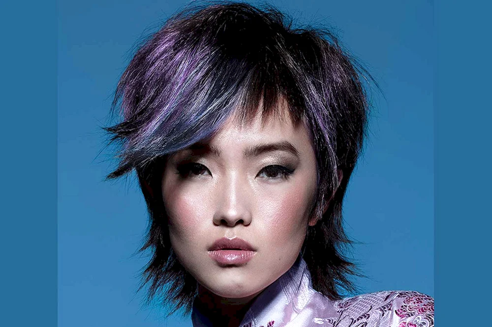 Japanische Haarschnitte für Frauen. Frauenfrisur