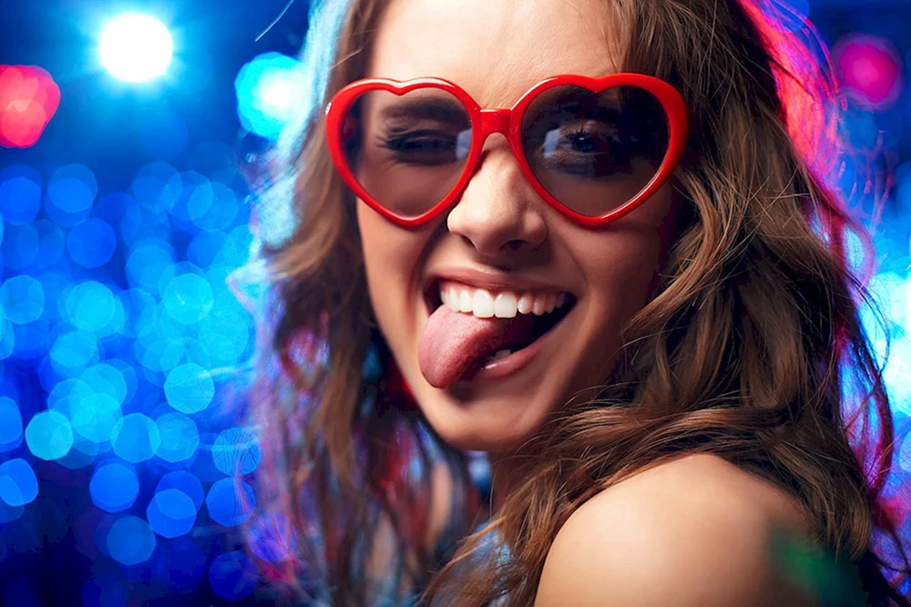 Junges Mädchen mit Brille