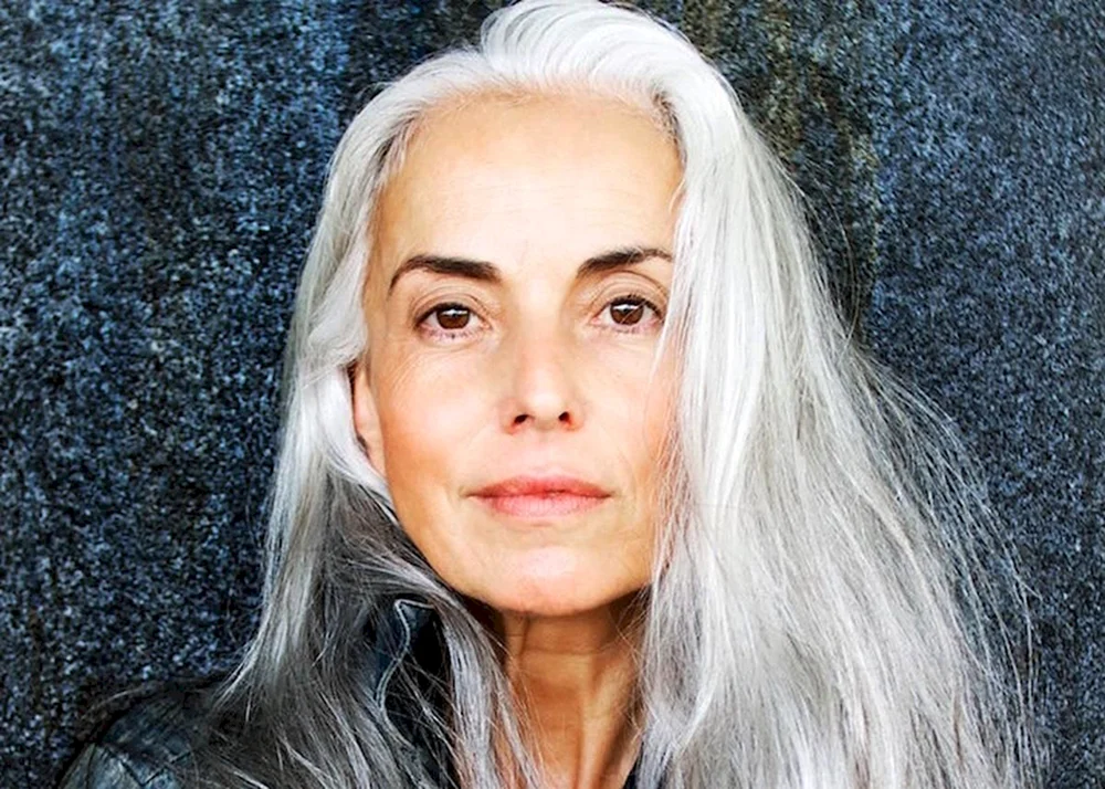 Yasmina Rossi