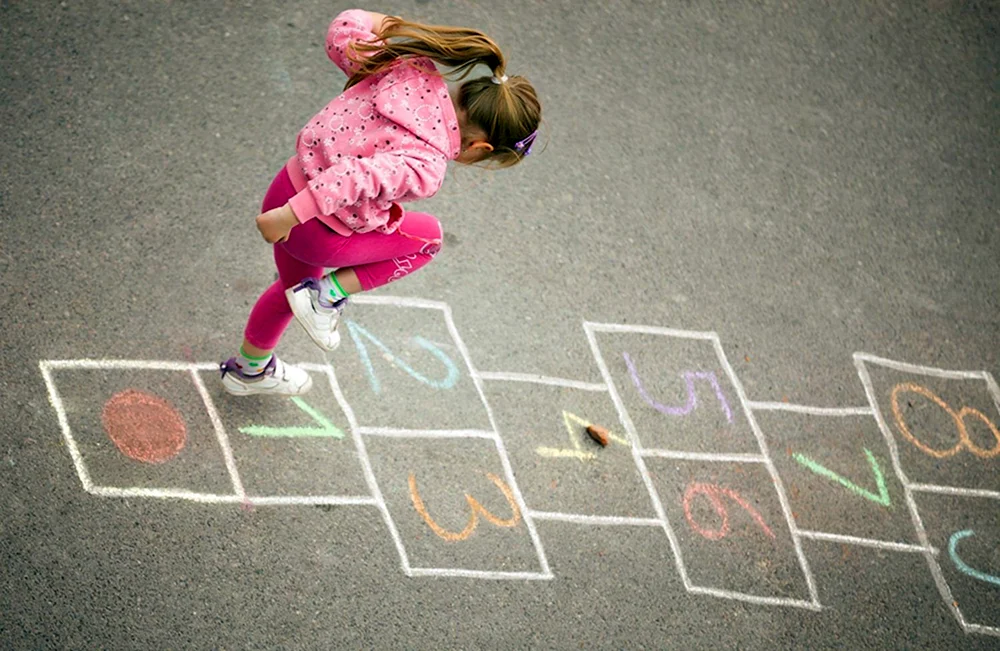 Klassiker für Kinder auf dem Bürgersteig