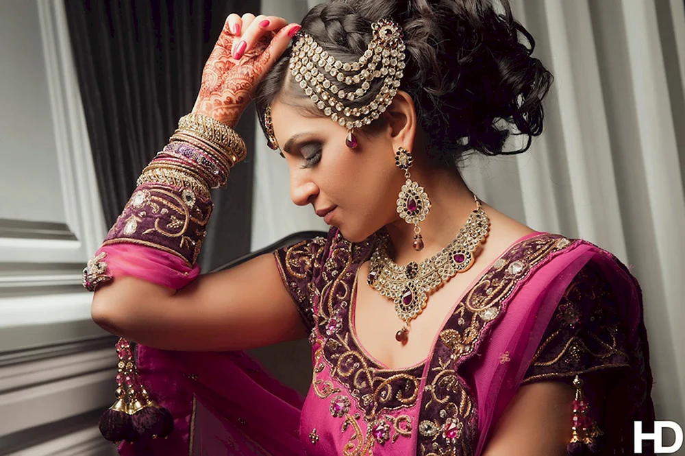 Indische Frisuren