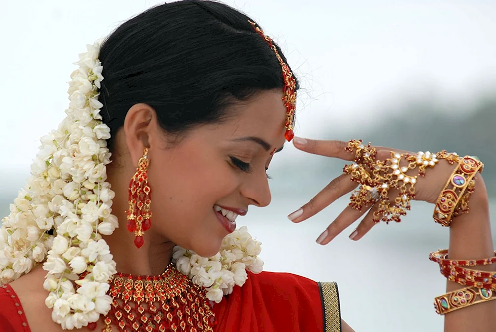 Indische Frisuren. Schmuck