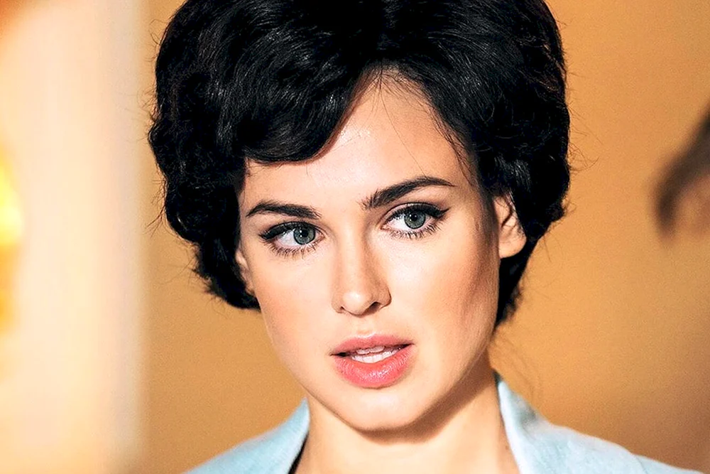Irina Antonenko Schauspielerin