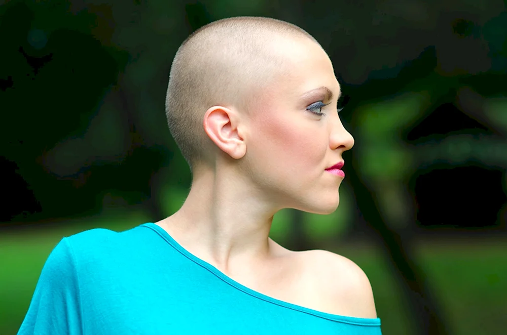 Irina Izborsky Haarschnitt