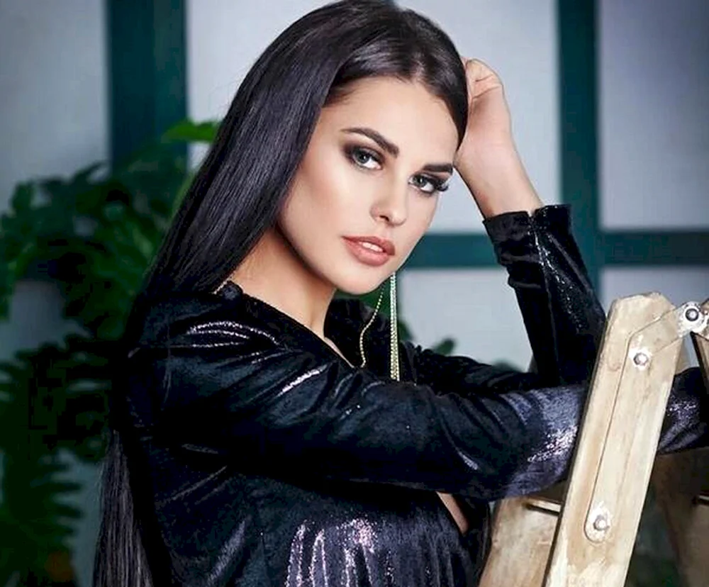 Irina Pinchuk. Pinchuk