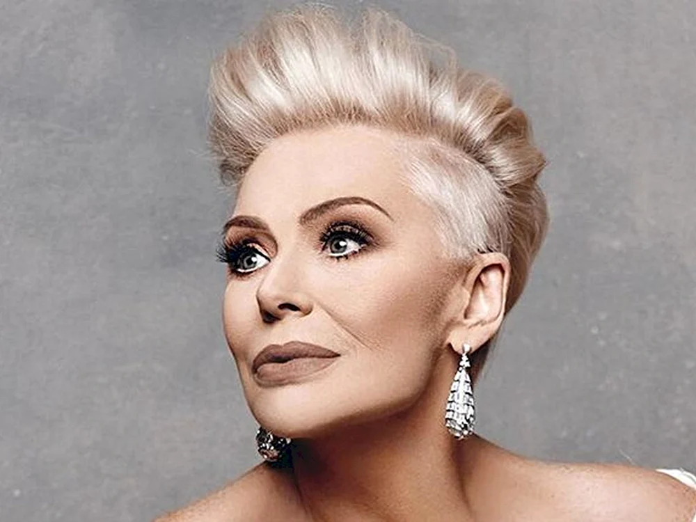 Irina Ponarovskaya