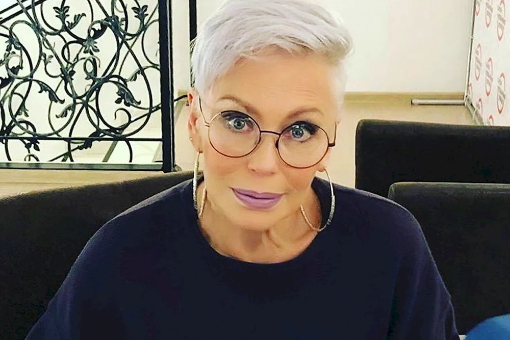 Irina Ponarovskaya