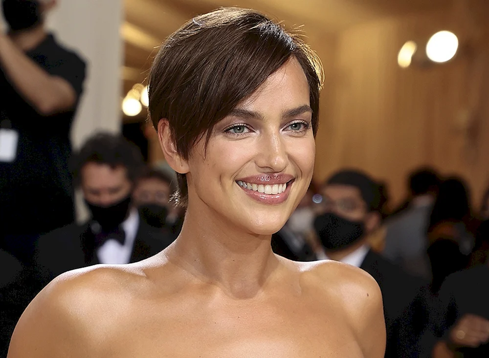 Irina Shayk Haarschnitt