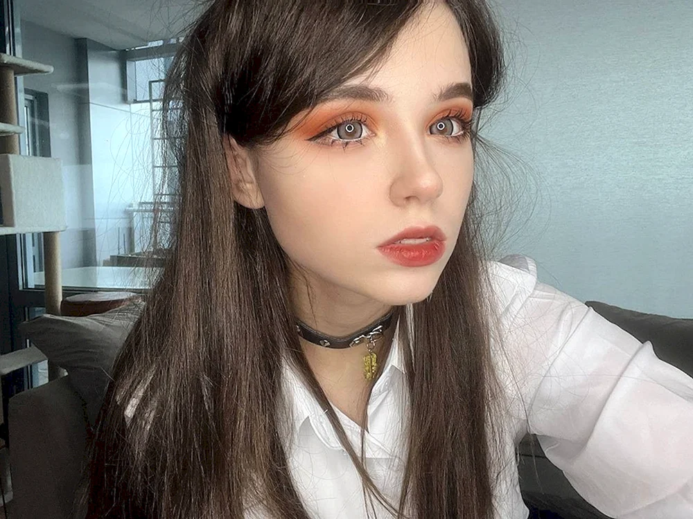 Yuuechka Dasha Voskresenskaya