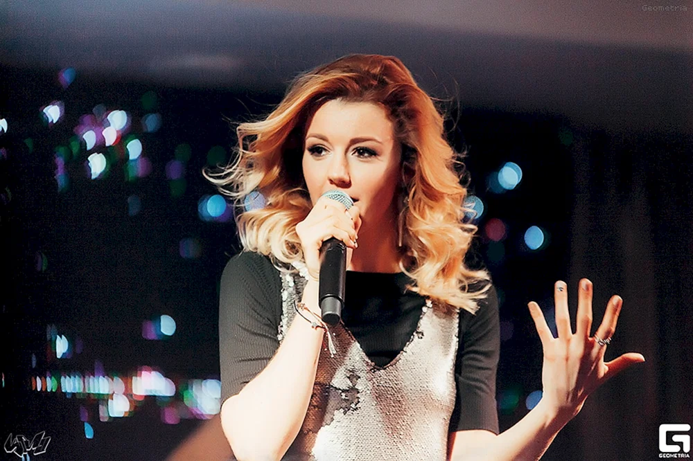 Yulianna Karaulova 2022
