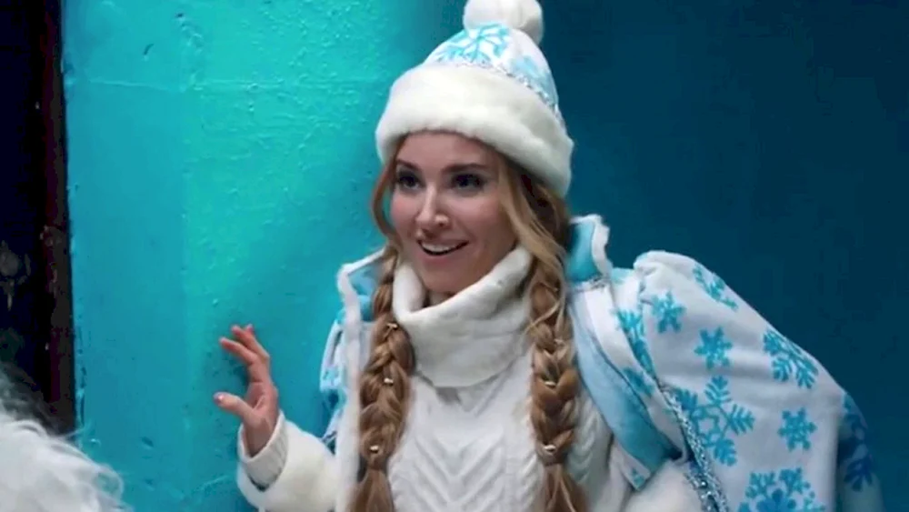 Yulia Alexandrova Weihnachtsbäume Snegurochka