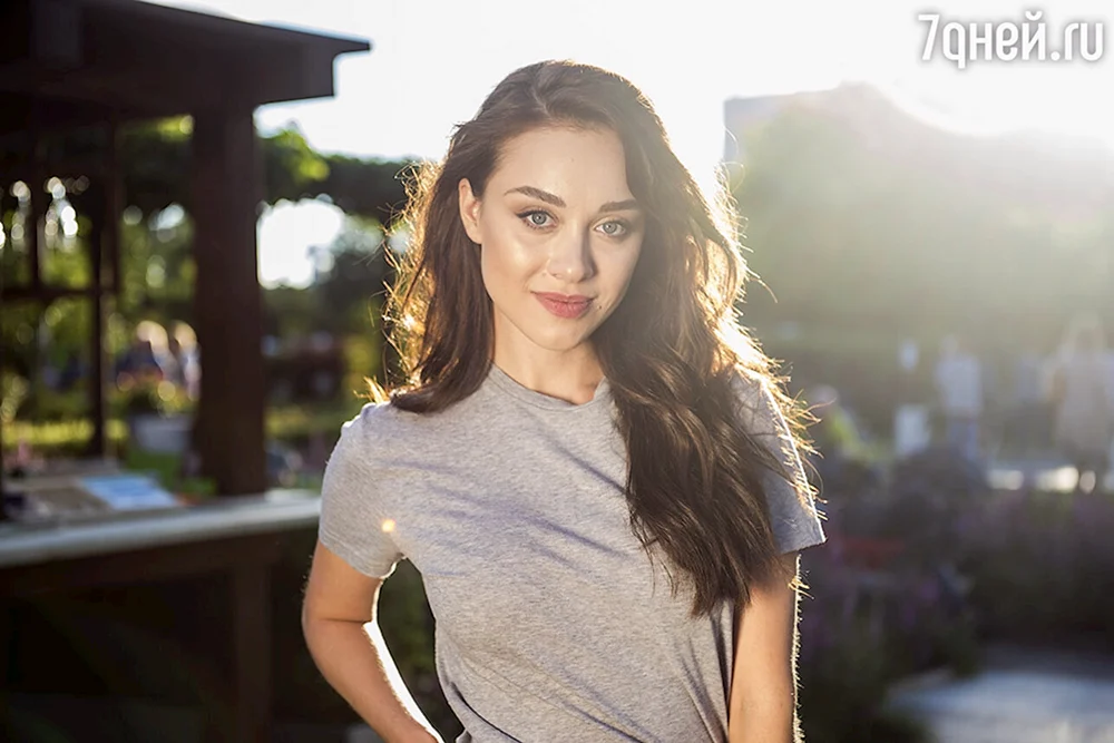 Yulia Franz Schauspielerin