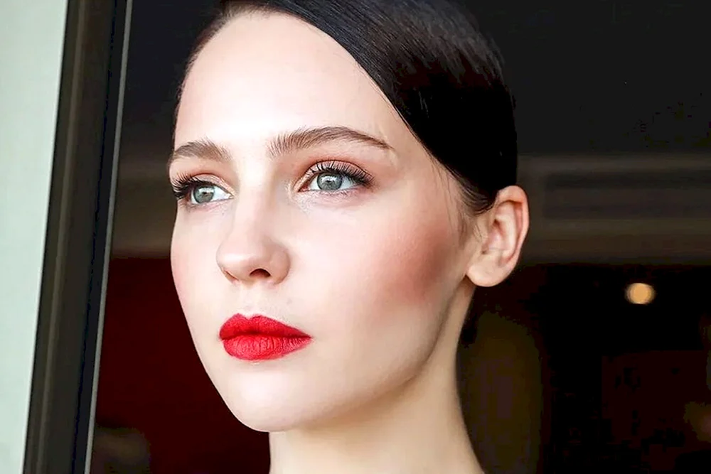 Yulia Khlynina Schauspielerin