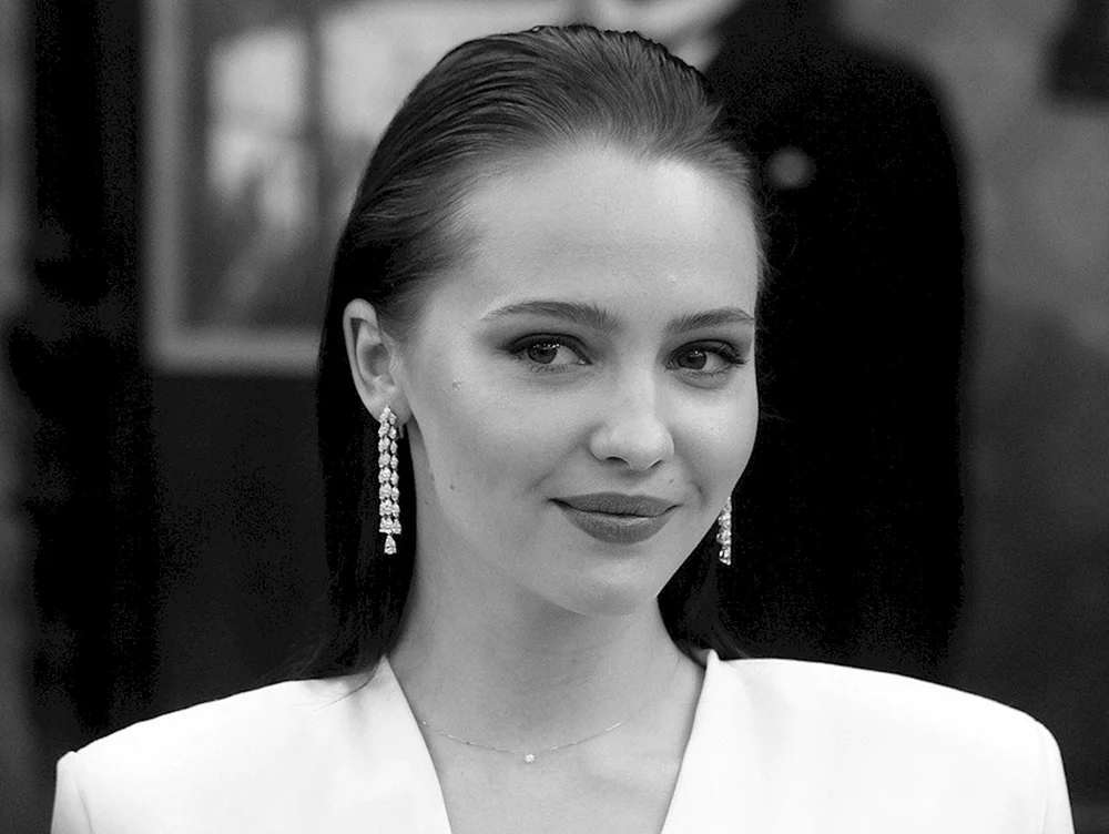 Yulia Khlynina Schauspielerin