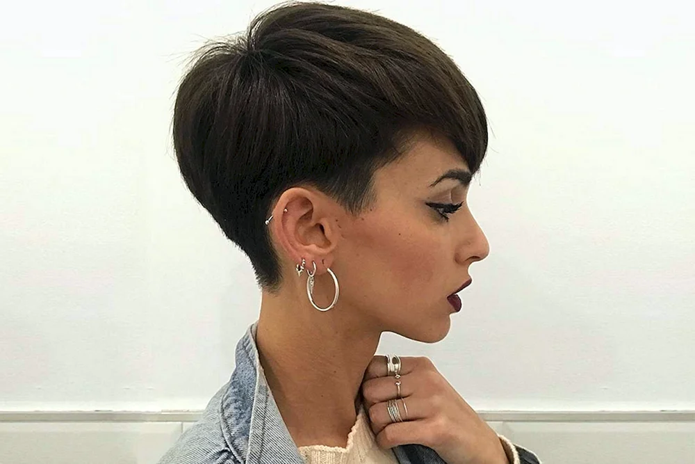 Yulia Kostjuschkina