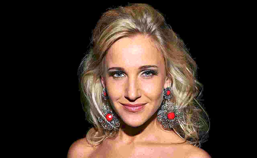 Yulia Kovalchuk Sängerin