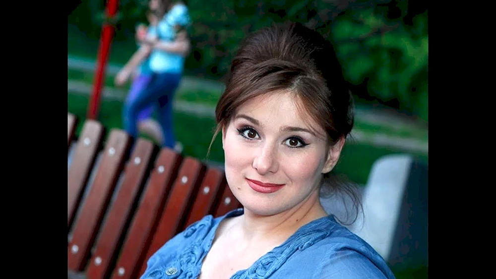 Yulia Kuvarzina Schauspielerin