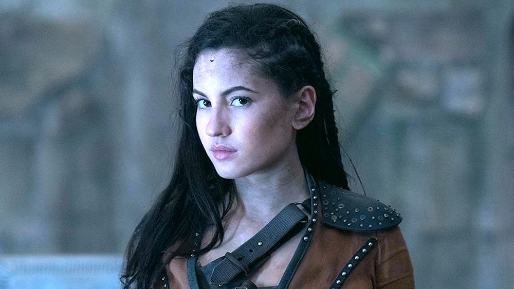 Ebigail Enchanted Poppy Drayton