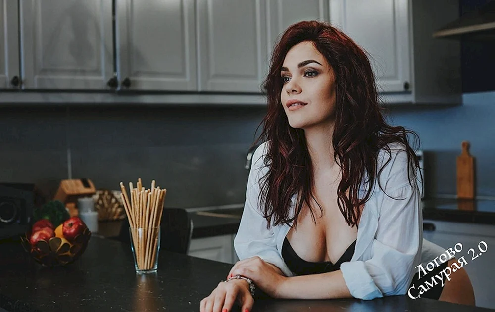 Alexandra Peach