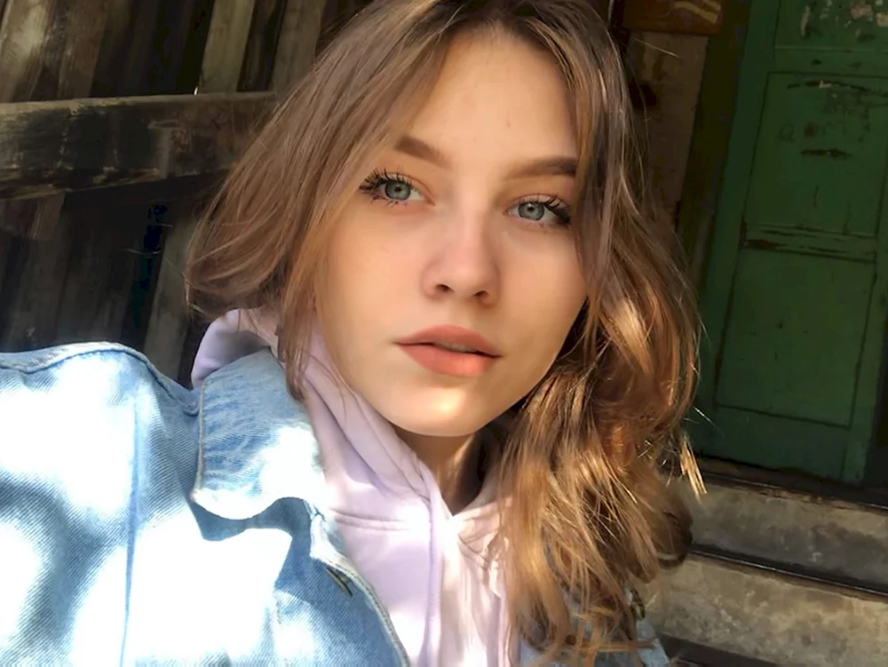 Ksenia Ivanova Schauspielerin