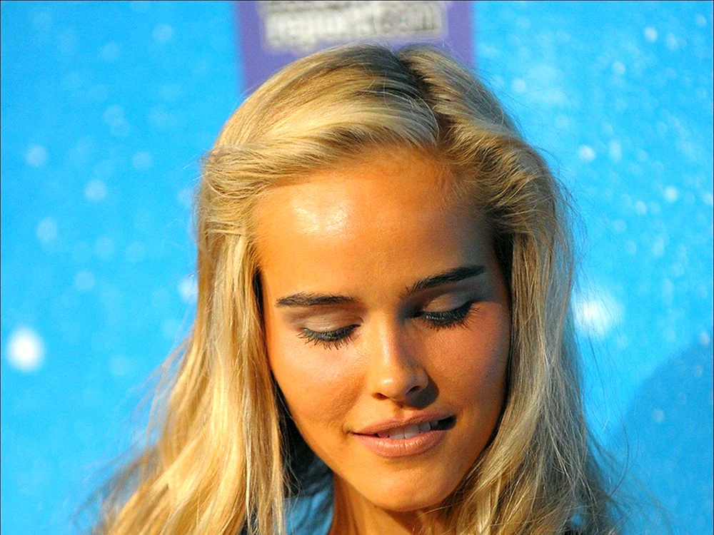Isabel Lucas Schauspielerin